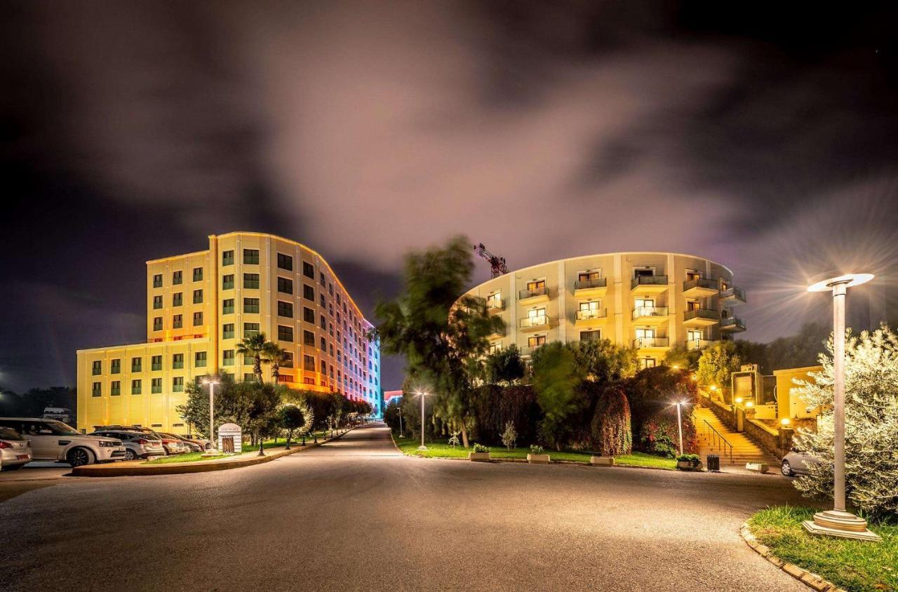 Vuni Palace Premium Hotel & Spa & Casino Beachfront Location ! Кирения Экстерьер фото